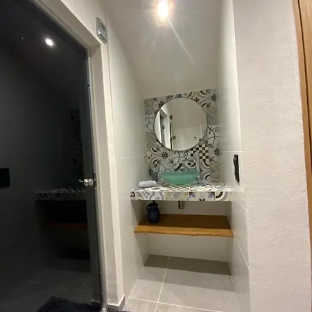 Vila Superbe Maison Dans Village Au Coeur De La Corse A Casa Suttana *