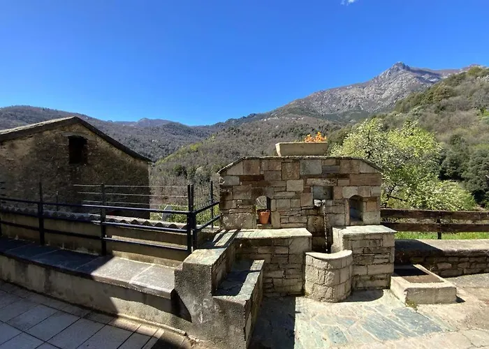 Superbe Maison Dans Village Au Coeur De La Corse A Casa Suttana *
